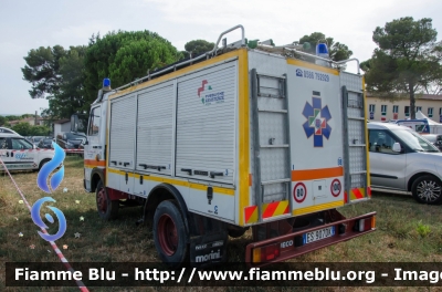 Iveco 60-10
Pubblica Assistenza Rosignano Marittimo ODV (LI)
Protezione Civile
Allestimento Baribbi
Parole chiave: Iveco 60_10