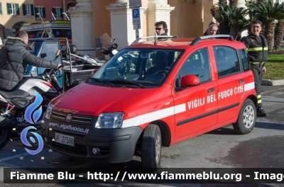 Fiat Nuova Panda I serie
Vigili del Fuoco
Comando Provinciale di Savona
Distaccamento di Finale Ligure
VF 27508 
- Veicolo acquisito da confisca - 
Parole chiave: Fiat Nuova_Panda_Iserie Vigili_del_Fuoco_Savona VF27508