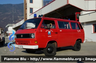 Volkswagen Transporter T3 Syncro
Vigili del Fuoco 
Unione Distrettuale di Bolzano
Corpo Volontario di Laives 
Freiwillige Feuerwehr Leifers
VF 05M BZ
Parole chiave: Volkswagen Transporter_T3 Syncro Vigili_del_Fuoco Corpo_Volontario_Laives VF_05M_BZ