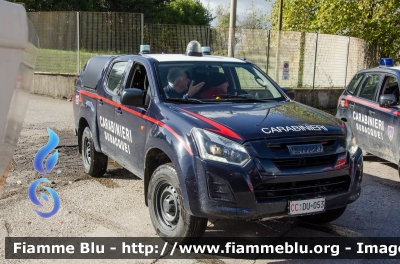 Isuzu D-Max II serie restyle
Carabinieri
Nucleo Subacquei
CC DU 053
Parole chiave: Isuzu D_Max_IIserie restyle CCDU053