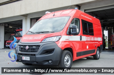 Fiat Ducato X290
Vigili del Fuoco
Comando Provinciale di Prato
Nucleo Investigativo Antincendi Toscana
Allestimento Boneschi
VF 32141
Parole chiave: Fiat Ducato_X290 VF32141