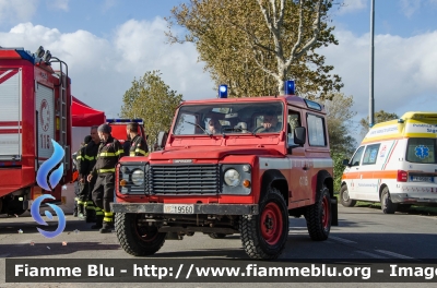 Land Rover Defender 90
Vigili del Fuoco
Comando Provinciale di Firenze
Distaccamento Permanente di Firenze Ovest
VF 19560
Parole chiave: Land_Rover Defender_90 VF19560