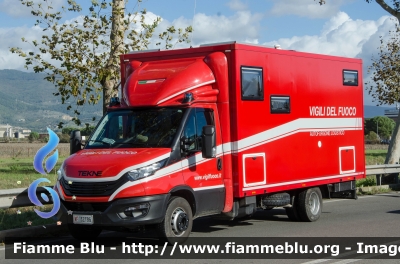 Iveco Daily VI serie restyle
Vigili del Fuoco
Comando Provinciale di Bari
allestimento TEKNE
VF 32786
Parole chiave: Iveco Daily_VIserie restyle VF32786