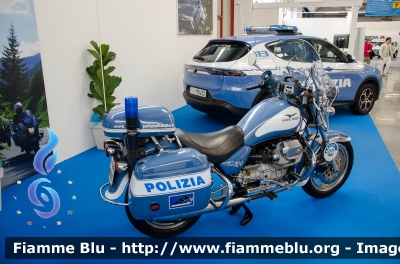 Moto Guzzi California EV
Polizia di Stato
Squadra Volante
POLIZIA D0060
Parole chiave: Moto Guzzi_California_EV POLIZIA_D0060