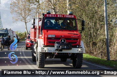 Mercedes-Benz Unimog U5023
Vigili del Fuoco
Comando Provinciale di Firenze
Distaccamento Permanente di Firenze Ovest
Allestimento BAI
VF 32289
Parole chiave: Mercedes_Benz Unimog_U5023 VF32289