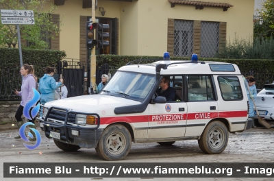 Land Rover Discovery I serie
Protezione Civile
Comune di Campi Bisenzio (FI)
Parole chiave: Land_Rover Discovery_Iserie