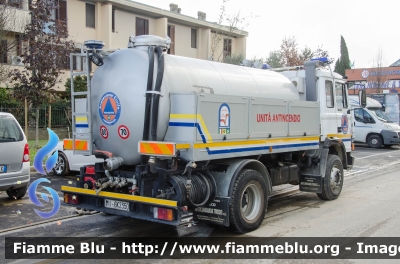 Iveco 145-17
Associazione Volontari Protezione Civile
Rio Vallone (MB)
Parole chiave: Iveco 145_17