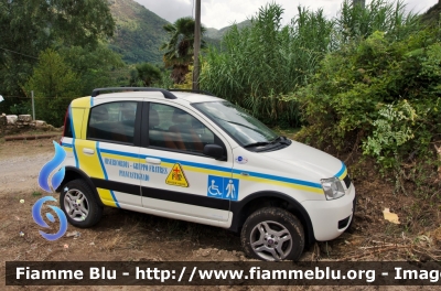 Fiat Nuova Panda 4x4 I serie
Misericordia di Piancastagnaio (SI)
Allestita Orion
Parole chiave: Fiat Nuova_Panda_4x4_Iserie Misericordia_Piancastagnaio MiThink17