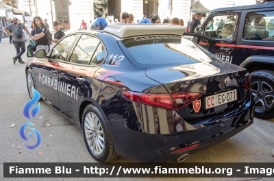 Alfa Romeo Nuova Giulia
Carabinieri
Nucleo Operativo Radiomobile
Allestimento FCA
CC EG 071
Parole chiave: Alfa_Romeo Nuova_Giulia CCEG071