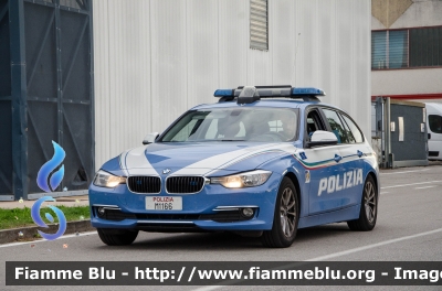 Bmw 320 Touring F31 III serie restyle
Polizia di Stato
Polizia Stradale
Allestimento Focaccia
Decorazione Grafica Artlantis
POLIZIA M1166
Parole chiave: Bmw 320_Touring_F31_IIIserie restyle POLIZIA_M1166