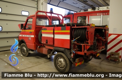 Iveco Fauno
Vigili del Fuoco
Comando Provinciale di La Spezia
Distaccamento di Sarzana
VF 17594
Parole chiave: Iveco_Fauno Vigili_del_Fuoco_La_Spezia VF17594