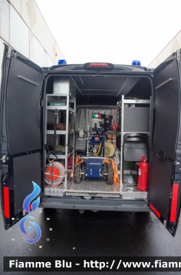 Fiat Ducato X290
Carabinieri
Nucleo Artificieri Antisabotaggio
CC DT 705
Parole chiave: Fiat Ducato_X290 CCDT705