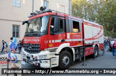 Mercedes-Benz Arocs 1832
Comando Provinciale di Lucca
Bimodale (strada-rotaia)
Allestimento BAI
VF 30526
Parole chiave: Mercedes_Benz Arocs_1832 VF30526