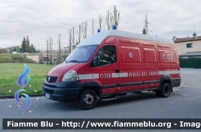 Renault Mascott II serie
Vigili del Fuoco
Comando Provinciale di Palermo
Nucleo Soccorso Subacqueo Acquatico
VF 22968
Parole chiave: Renault Mascott_IIserie Vigili_del_Fuoco_Palermo VF22968