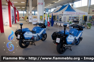 Yamaha FJR1300
Polizia di Stato
Polizia Stradale
POLIZIA G2703
POLIZIA G2702
Parole chiave: Yamaha_FJR1300 POLIZIA_G2702 POLIZIA_G2703