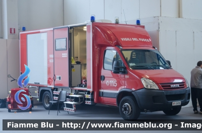 Iveco Daily IV serie
Vigili del Fuoco
Comando Provinciale di Brescia
Nucleo NBCR
VF 24781
Parole chiave: Iveco Daily_IVserie VF24781 REAS_2018