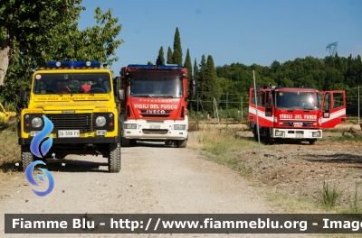 Land Rover Defender 90
34 - VAB Limite Sull'Arno (FI)
Protezione Civile
Parole chiave: Land_Rover Defender_90