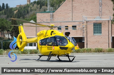 Airbus Helicopters H145
Elisoccorso Regionale della Toscana
Elicottero Pegaso 1
I-SWRS
Elibase Ospedale Ponte a Niccheri (FI)
Parole chiave: Airbus Helicopters_H145 ISWRS