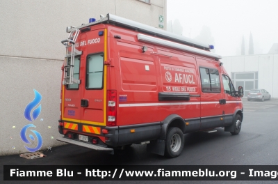 Iveco Daily V serie
Vigili del Fuoco
Comando Provinciale di Brescia
AutoFurgone/Unità di Crisi Locale 
allestimento Magirus
VF 27077
Parole chiave: Iveco Daily_Vserie VF27077