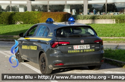 Fiat Nuova Tipo
Guardia di Finanza
Allestimento NCT Nuova Carrozzeria Torinese
Decorazione Grafica Artlantis
GdiF 892 BP
Parole chiave: Fiat Nuova_Tipo GdiF892BP