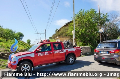 Isuzu D-Max I serie
Vigili del Fuoco
Comando Provinciale di Agrigento
VF 25902
Parole chiave: Isuzu D_Max_Iserie Vigili_del_Fuoco Comando_provinciale_Agrigento VF_25902