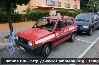 Fiat Panda 4x4 II serie
Vigili del Fuoco
Comando Provinciale di Firenze
Servizio Telecomunicazioni
VF 21772
Parole chiave: Fiat Panda_4x4_IIserie Vigili_del_Fuoco Comando_Provinciale_Firenze VF21772