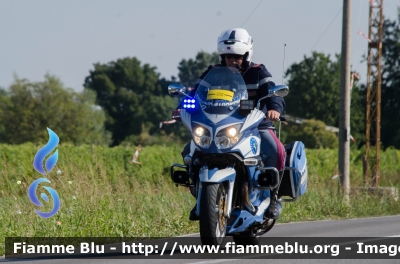 Moto Guzzi Norge
Polizia di Stato
Polizia Stradale
POLIZIA G1865
Parole chiave: Moto Guzzi_Norge POLIZIAG1865