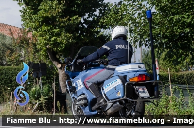 Bmw R850RT II serie
Polizia di Stato
Polizia Stradale
POLIZIA G1011
Parole chiave: Bmw R850RT_IIserie POLIZIAG1011