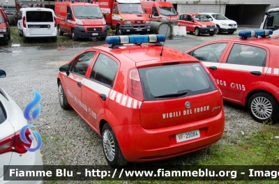 Fiat Grande Punto
Vigili del Fuoco
Comando Provinciale di La Spezia
VF 25084
Parole chiave: Fiat Grande_Punto VF23084