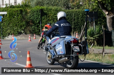 Moto Guzzi Norge
Polizia di Stato
Polizia Stradale
POLIZIA G1862
Parole chiave: Moto Guzzi_Norge POLIZIAG1862