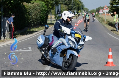 Yamaha FJR 1300 II serie
Polizia di Stato
Polizia Stradale
Allestimento Elevox
POLIZIA G3138
Parole chiave: Yamaha FJR_1300_IIserie POLIZIAG3138