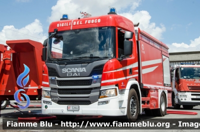 Scania P370 III serie
Vigili del Fuoco
Comando Provinciale di Prato
AutoBottePompa allestimento Bai
VF 32862
Parole chiave: Scania P370_IIIserie VF32862