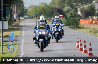 Bmw R850RT II serie
Polizia di Stato
Polizia Stradale
Parole chiave: Bmw R850RT_IIserie