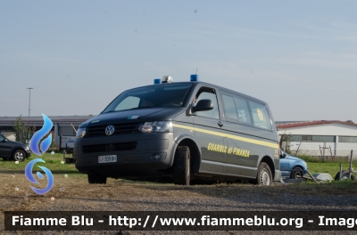 Volkswagen Caravelle T5 restyle 4motion
Guardia di Finanza
Soccorso Alpino
GdiF 309 BH
Parole chiave: Volkswagen Caravelle_T5 restyle_4motion GdiF309BH