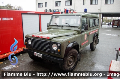 Land Rover Defender 110
Vigili del Fuoco
Comando Provinciale di La Spezia
Ex Corpo Forestale dello Stato
VF 28273
Parole chiave: Land_Rover Defender_110 VF28273