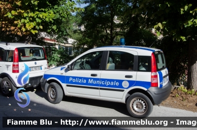 Fiat Nuova Panda 4x4 I serie
Polizia Municipale Campo di Giove (AQ)
Parole chiave: Fiat Nuova_Panda_4x4_Iserie