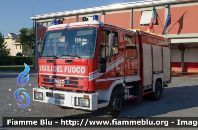 Iveco City2000 100E21 I serie
Vigili del Fuoco
Comando Provinciale di Massa Carrara
Distaccamento Permanente di Carrara
AutoPompaSerbatoio allestimento Iveco-Magirus
VF 21128
Parole chiave: Iveco City_2000_100E21_Iserie VF21128