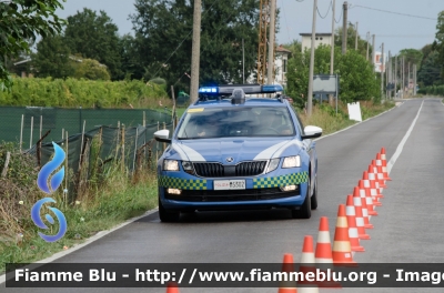 Skoda Octavia Wagon V serie
Polizia di Stato
Polizia Stradale
Allestimento Focaccia
Decorazione grafica artlantis
POLIZIA M5302
Parole chiave: Skoda Octavia_Wagon_Vserie POLIZIAM5302