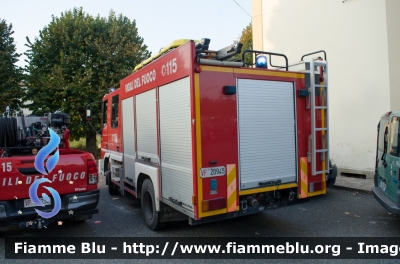 Iveco CityEuroFire 100E21 I serie
Vigili del Fuoco
Comando Provinciale di Pisa
Distaccamento Permanente di Saline di Volterra
AutoPompaSerbatoio allestimento Iveco-Magirus
VF 20945
Parole chiave: Iveco CityEuroFire_100E21_Iserie VF20945