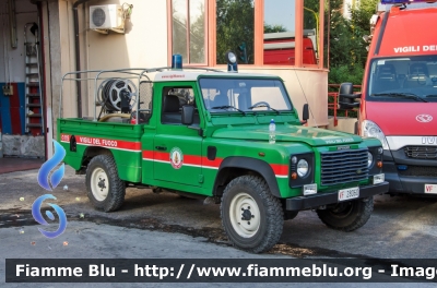 Land Rover Defender 110 HCPU
Vigili del Fuoco
Comando Provinciale de L'Aquila
Distaccamento di Sulmona
Servizio Antincendio Boschivo
Ex Corpo Forestale dello Stato
VF 28060
Parole chiave: Land Rover_Defender_110 HCPU Vigili_del_Fuoco_Aquila VF28060