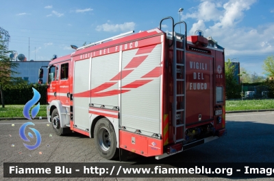 Man TGM 15.250 III serie
Vigili del Fuoco
Comando Provinciale di Firenze
Distaccamento Permanente di Empoli
AutoPompaSerbatoio allestimento BAI
VF 31481
Parole chiave: Man TGM_15_250_IIIserie VF31481