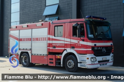 Mercedes-Benz Actros 1841 II serie
Vigili del Fuoco
Comando Provinciale di Pisa
Distaccamento Permanente di Castelfranco di Sotto
AutoPompaSerbatoio allestimento Bai
VF 23364
Parole chiave: Mercedes_Benz Actros_1841_IIserie VF23364