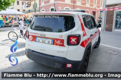 Jeep Renegade Restyle
Polizia Municipale Sesto Fiorentino (FI)
Allestita Bertazzoni
POLIZIA LOCALE YA 642 AP
Parole chiave: Jeep_Renegade restyle POLIZIALOCALE_YA642AP