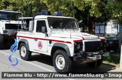 Land Rover Defender 90
Protezione Civile
Comune di Pescia (PT)
Allestito Molinari
Parole chiave: Land_Rover Defender_90