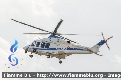 Agusta Westland AW139
Polizia di Stato
Servizio Aereo
I Reparto Volo - Roma
PS 114
Parole chiave: Agusta Westland_AW139 PS114