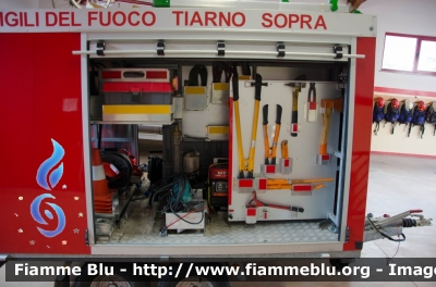 Carrello
Vigili del Fuoco
Unione Distrettuale Alto Garda e Ledro
Corpo Volontario di Tiarno di Sopra (TN)
VF Y73 TN
Parole chiave: Carrello_VFY73TN