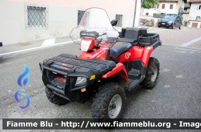 Quad Polaris
Vigili del Fuoco
Unione Distrettuale Alto Garda e Ledro
Corpo Volontario di Tiarno di Sopra (TN)
VF S68 TN
Parole chiave: Quad_Polaris VFS68TN