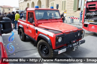 Land Rover Defender 90
Vigili del Fuoco
Comando Provinciale di Firenze
Distaccamento Volontario di Calenzano
VF 29580
Parole chiave: Land_Rover Defender_90 VF29580