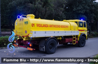 Iveco 160F26
01 - VAB Uzzano (PT)
 Protezione Civile
Parole chiave: Iveco_160F26