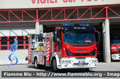 Iveco EuroCargo120E22 IV serie
Vigili del Fuoco
Unione Distrettuale Alto Garda e Ledro
Corpo Volontario di Riva del Garda (TN)
Piattaforma aerea DT30F da 30 metri allestimento Cela Platforms
VF 8V3 TN
Parole chiave: Iveco EuroCargo_120E22_IVserie VF8V3TN